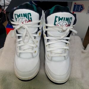 Ewing 33 hi og